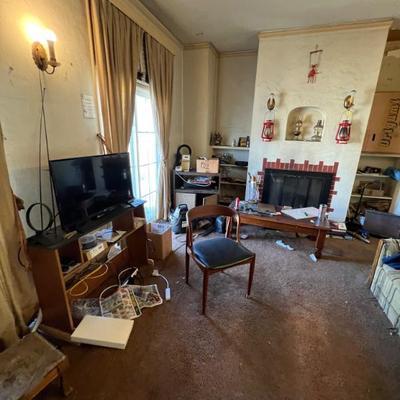 Sale Photo Thumbnail #3