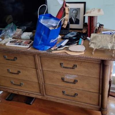 Sale Photo Thumbnail #256