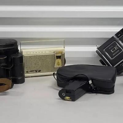 Vintage Camera's & More (1115)