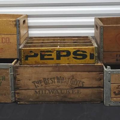 Vintage Wood Crates (1125)