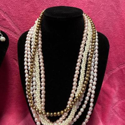 Sale Photo Thumbnail #972