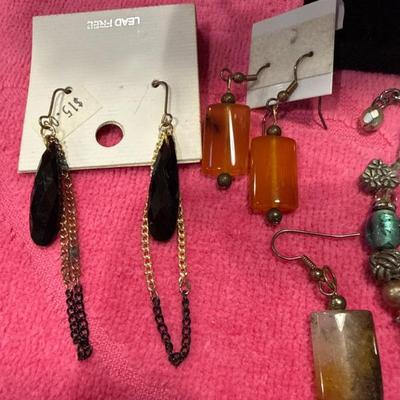 Sale Photo Thumbnail #943