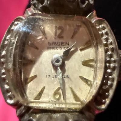 Sale Photo Thumbnail #1129