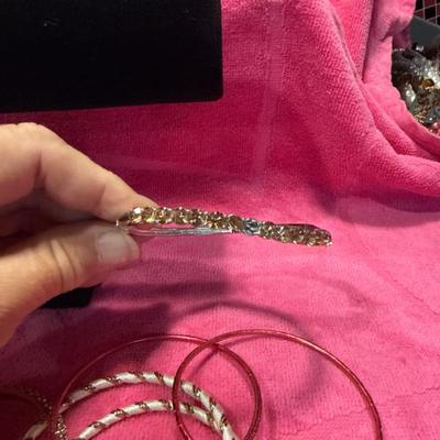 Sale Photo Thumbnail #959