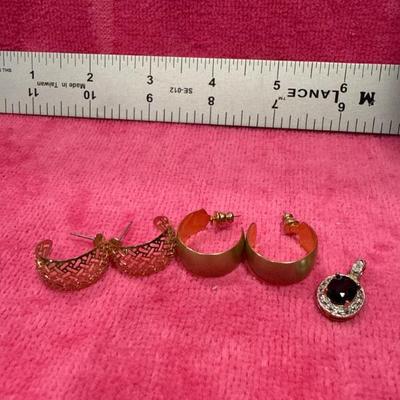 Sale Photo Thumbnail #998