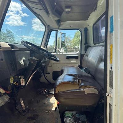 Sale Photo Thumbnail #11