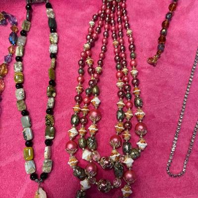 Sale Photo Thumbnail #979