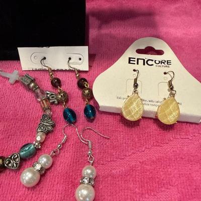 Sale Photo Thumbnail #941