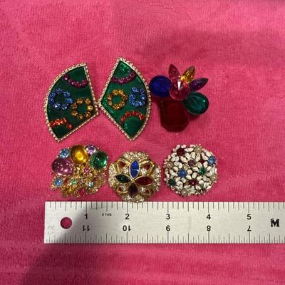 Sale Photo Thumbnail #889