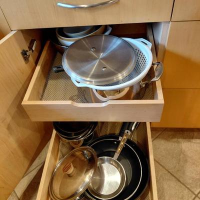 Sale Photo Thumbnail #87