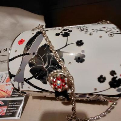 Sale Photo Thumbnail #163