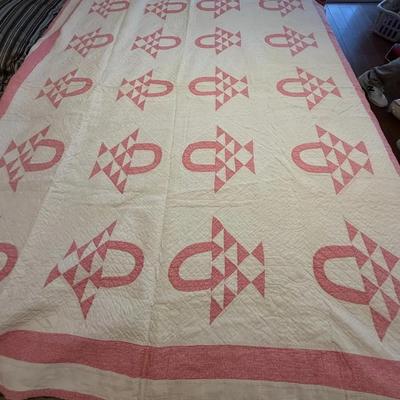 Vintage Pink And White Cotton Basket Quilt 80” X 68”