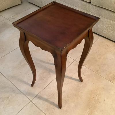 Pedestal Table