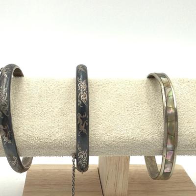 3 Decorative Bracelets 