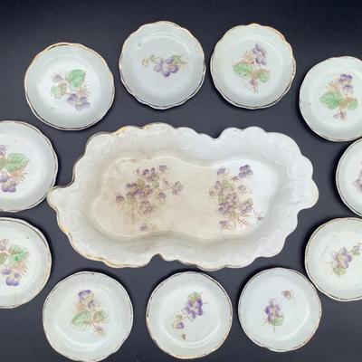 Floral Porcelain Collection - 12 Pieces 