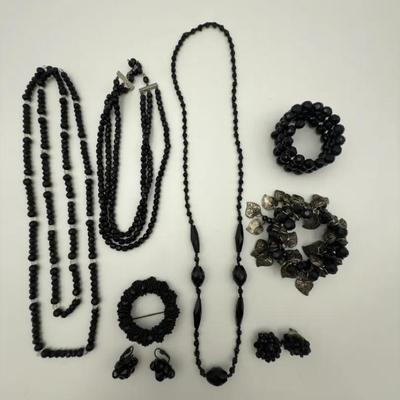 Black Bead Collection 