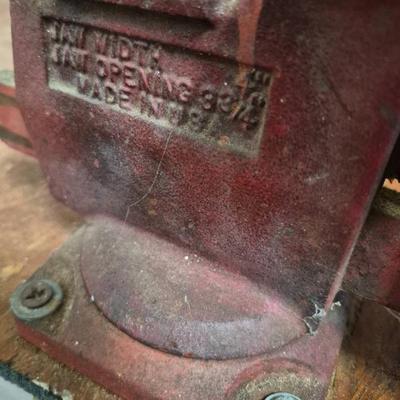 Sale Photo Thumbnail #362