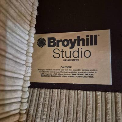 Sale Photo Thumbnail #107