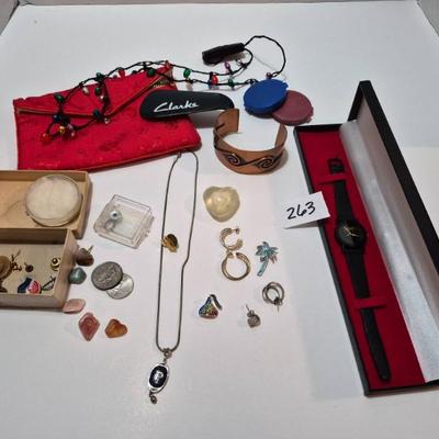 Sale Photo Thumbnail #405