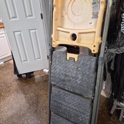 Sale Photo Thumbnail #377