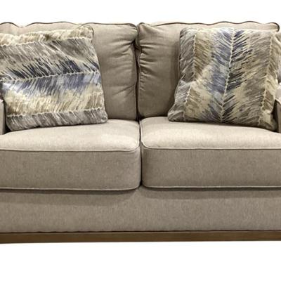 Sale Photo Thumbnail #483