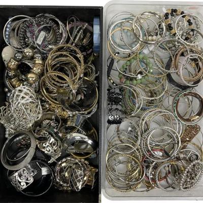 Sale Photo Thumbnail #628