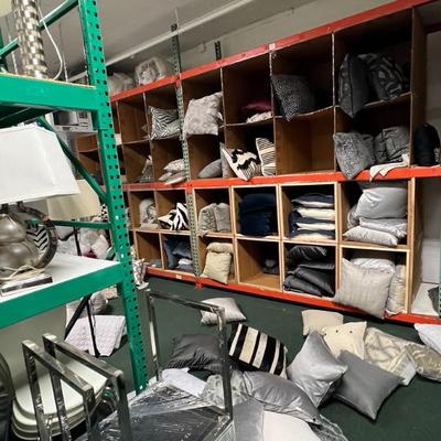 Sale Photo Thumbnail #278