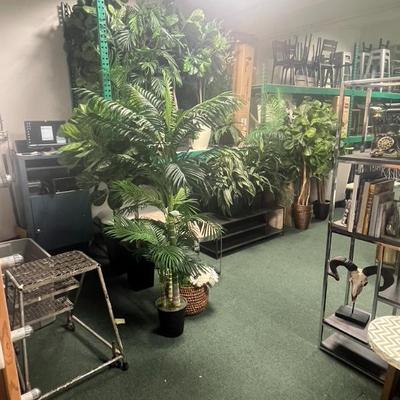 Sale Photo Thumbnail #169