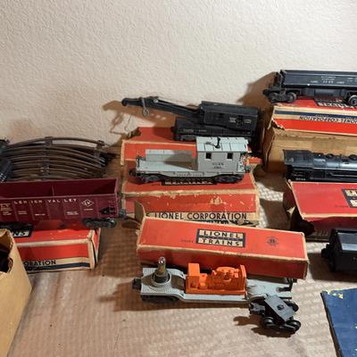 Lionel Trains And Tracks 