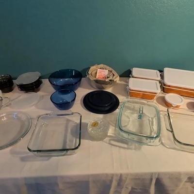 Pyrex, Anchor Hocking & Temp-tations Glass & Bakeware