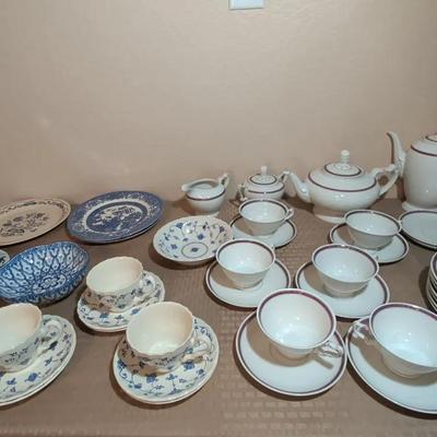Heinrich & Co Selb Bavaria, Blue Heritage, Myott Staffordshire, Royal Albert Bone China & More