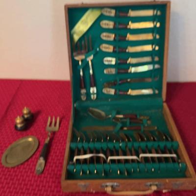 Fortune Jewerly Bronze And Wood Thai Flatware Set For 8