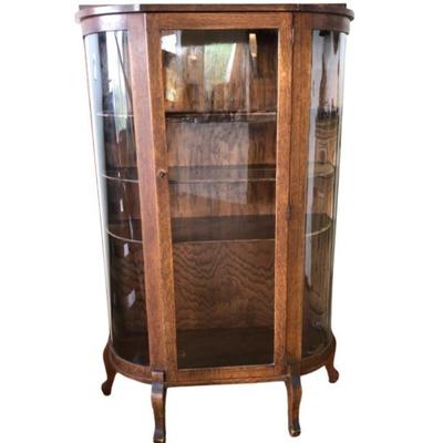 Antique Rockford Furniture Co. Tiger Oak Curio Cabinet	