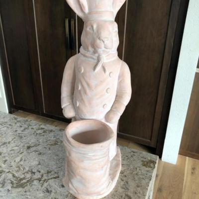 Chef Bunny Statue – Molded White Wash Clay Rabbit with Utensil Holder