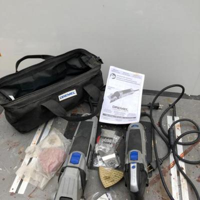 Pair of Corded Dremel Multi-Tools - VC60 and MM30