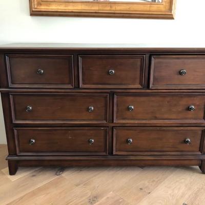 Mahogany Seven Drawer Porter Dresser