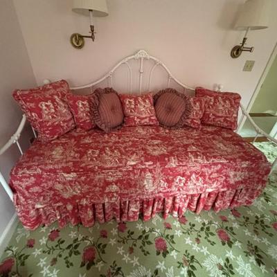 Sale Photo Thumbnail #37