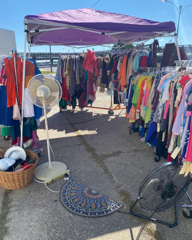 Sale Photo Thumbnail #3