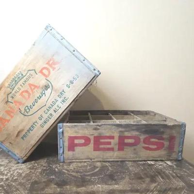 Vintage Wood "Canada Dry" & "Pepsi" Boxes 