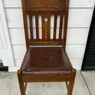 Antique Mission-Style Oak Dining Chair with Leather Seat
