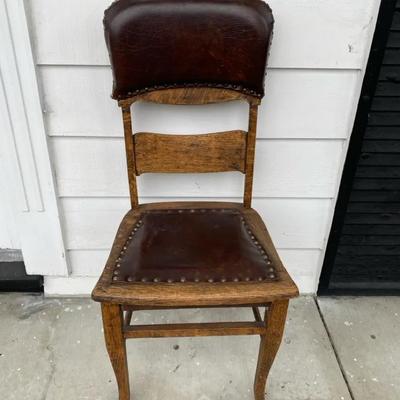 Vintage Oak Chair with Brown Leather Seat and Backrest
