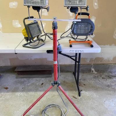 Set of Portable Work Lights on Adjustable Tripod Stand