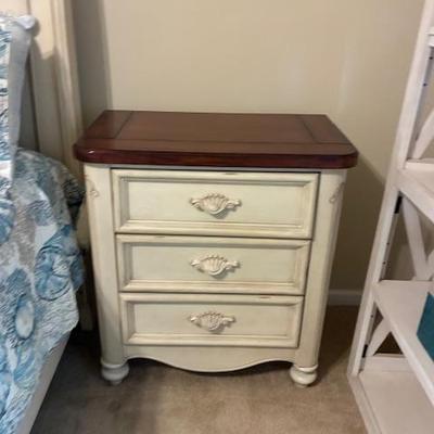 Sale Photo Thumbnail #5