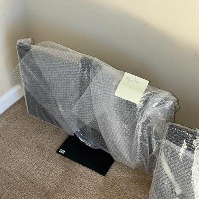 Sale Photo Thumbnail #89