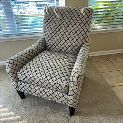 Sale Photo Thumbnail #32