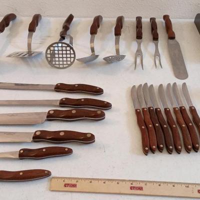 Huge Cutco Utensil & Knives Lot - 23 Pieces
