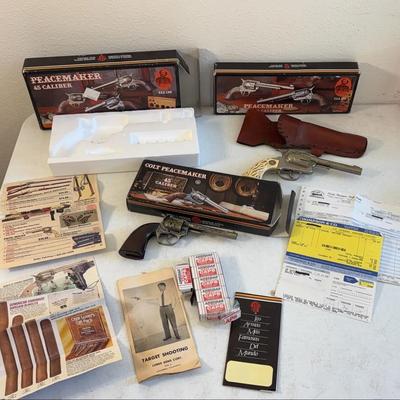 Large Lot Vintage Denix Toy Cowboy Capguns W/ Boxes, Caps, Paperwork