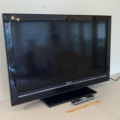 Sony BRAVIA 40” 1080p Flat Panel LCD HDTV 
