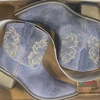 Laredo ladies boots sz 8