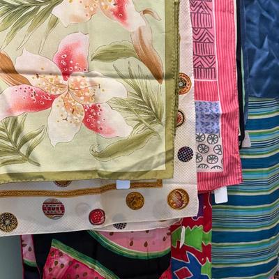 Sale Photo Thumbnail #101